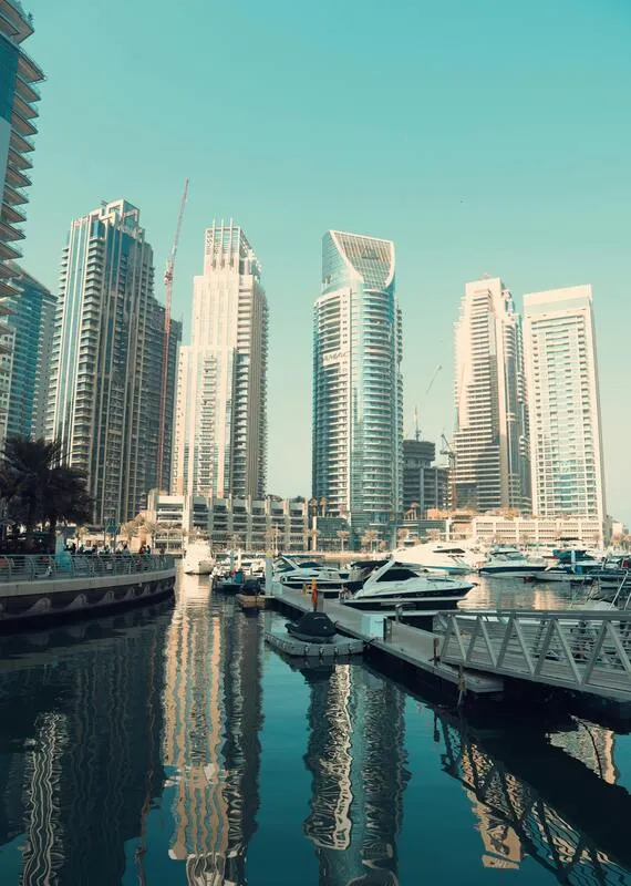 Luxury yachts available in Emirates – Syrama Services