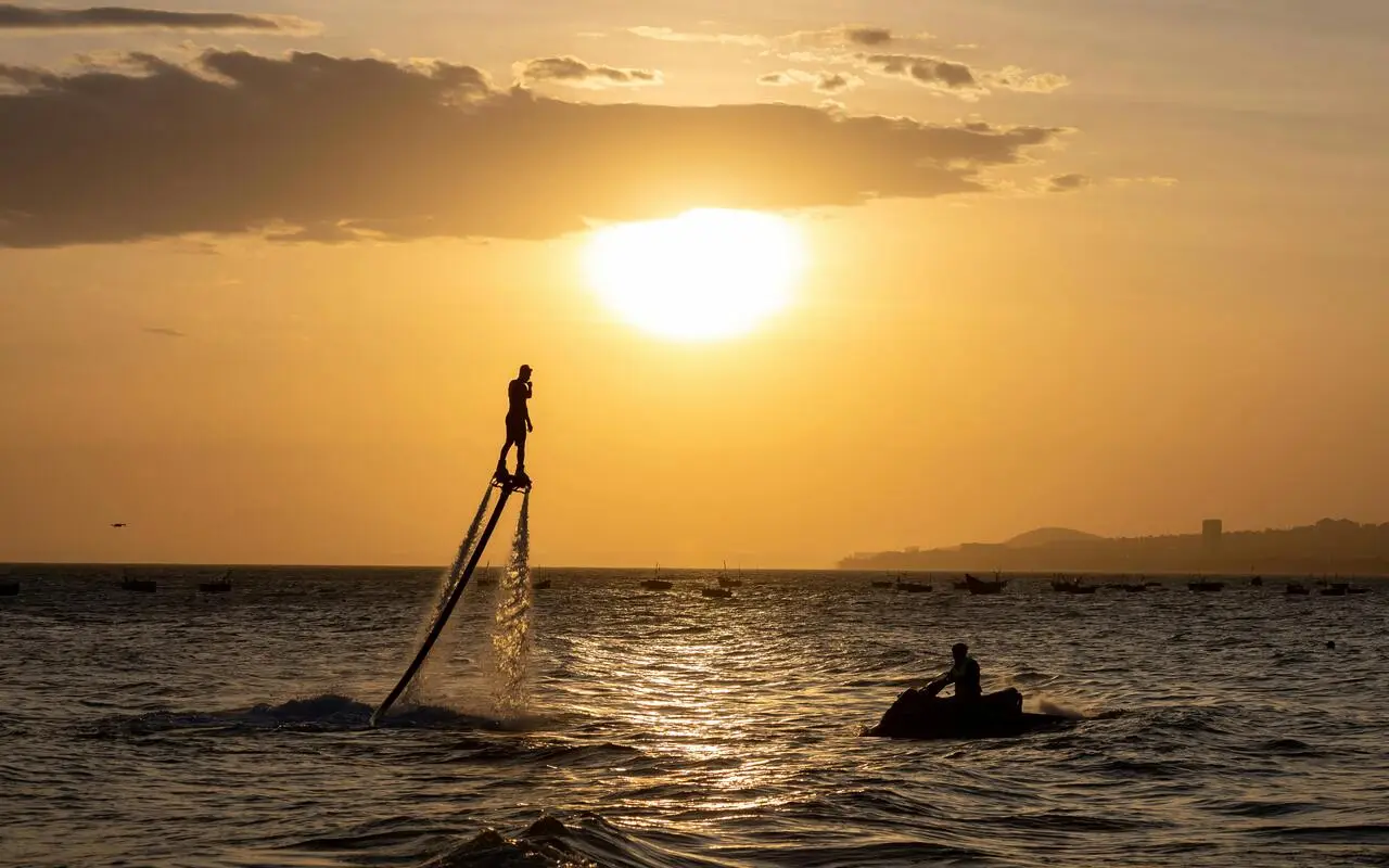 Luxury yacht onboard amenities curated by Syrama Services