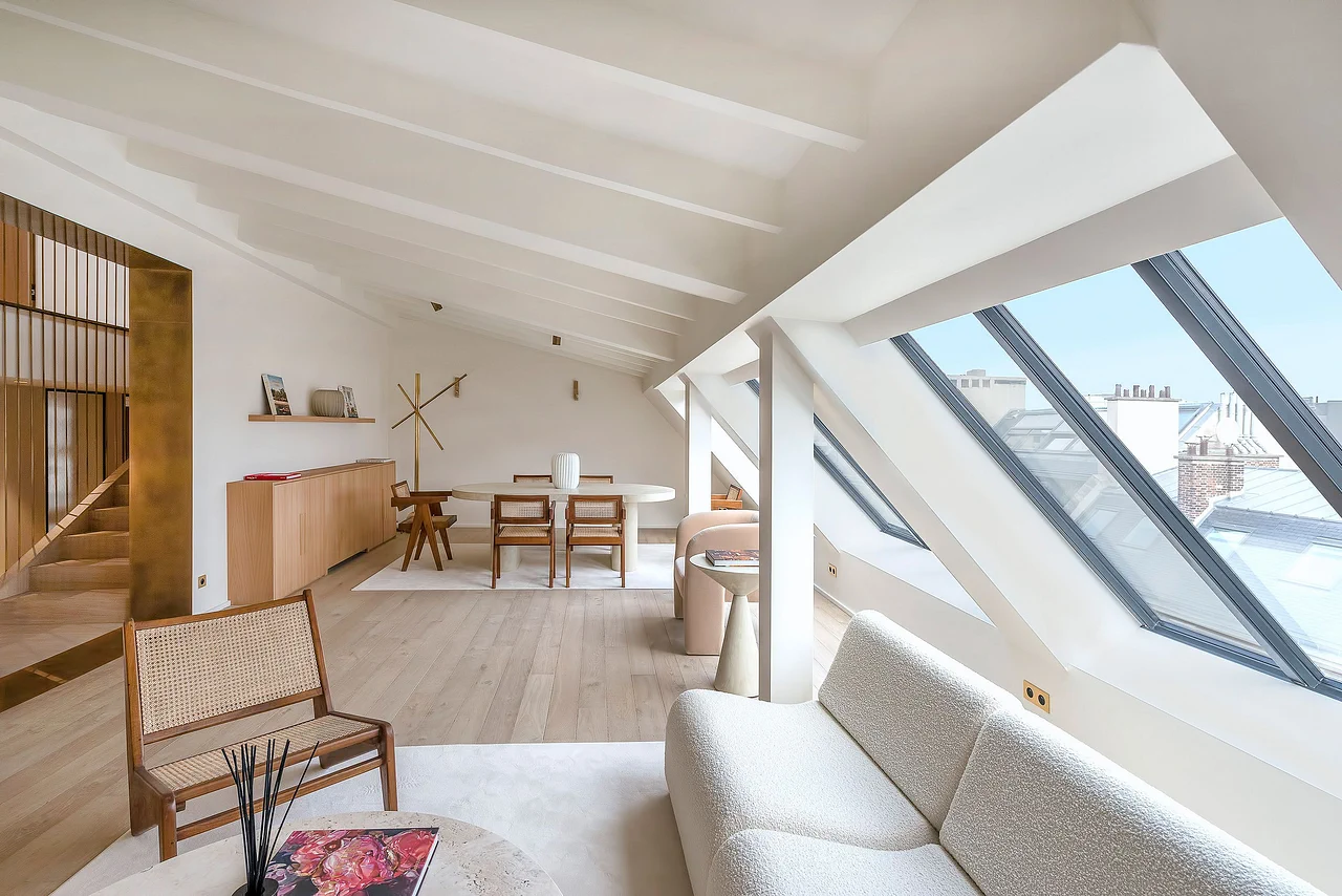 Ultra Luxury Duplex Penthouse – Triangle d’Or Paris