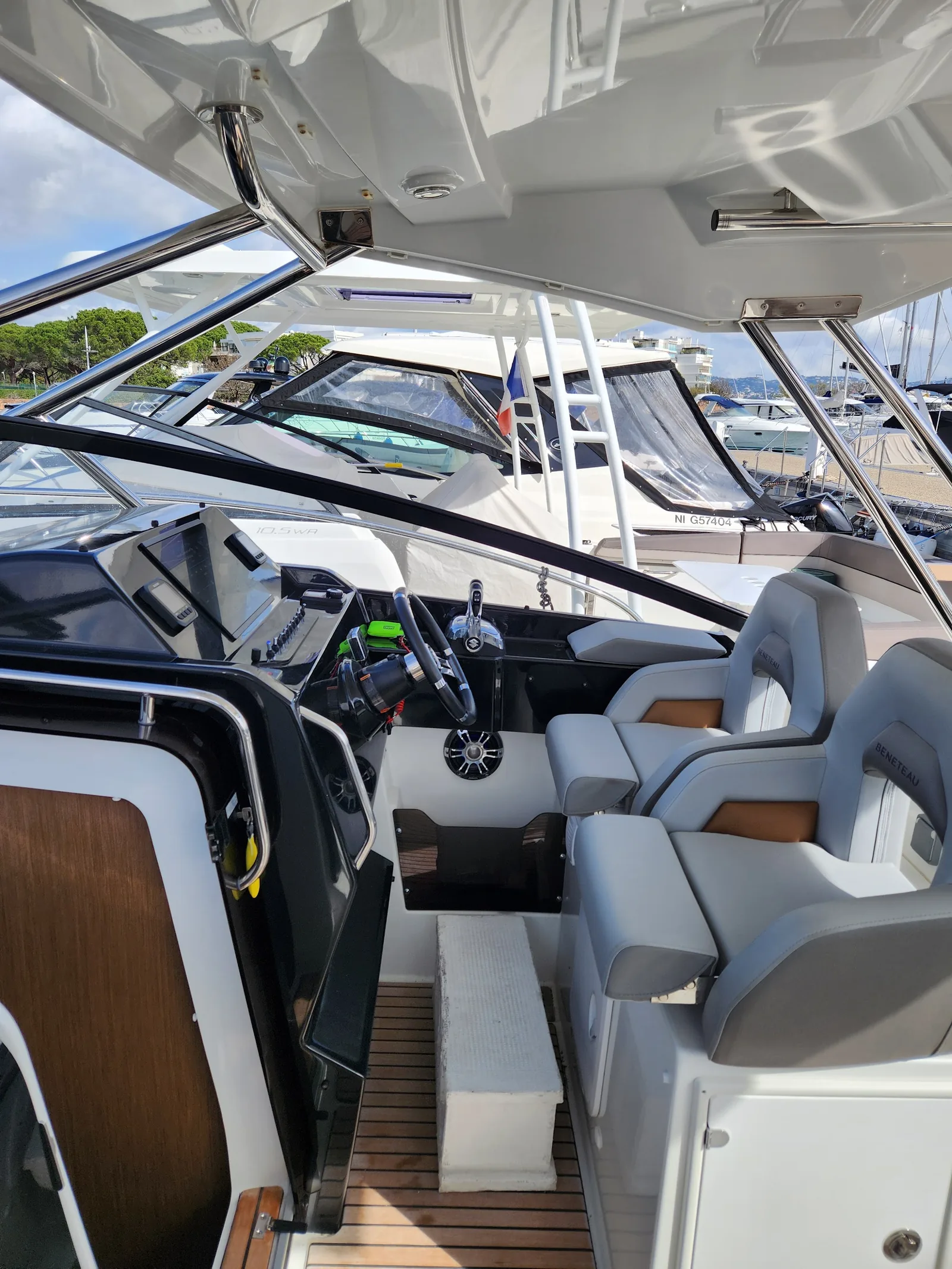 BENETEAU FLYER 10 – Yacht 9.75 m – Image n°1