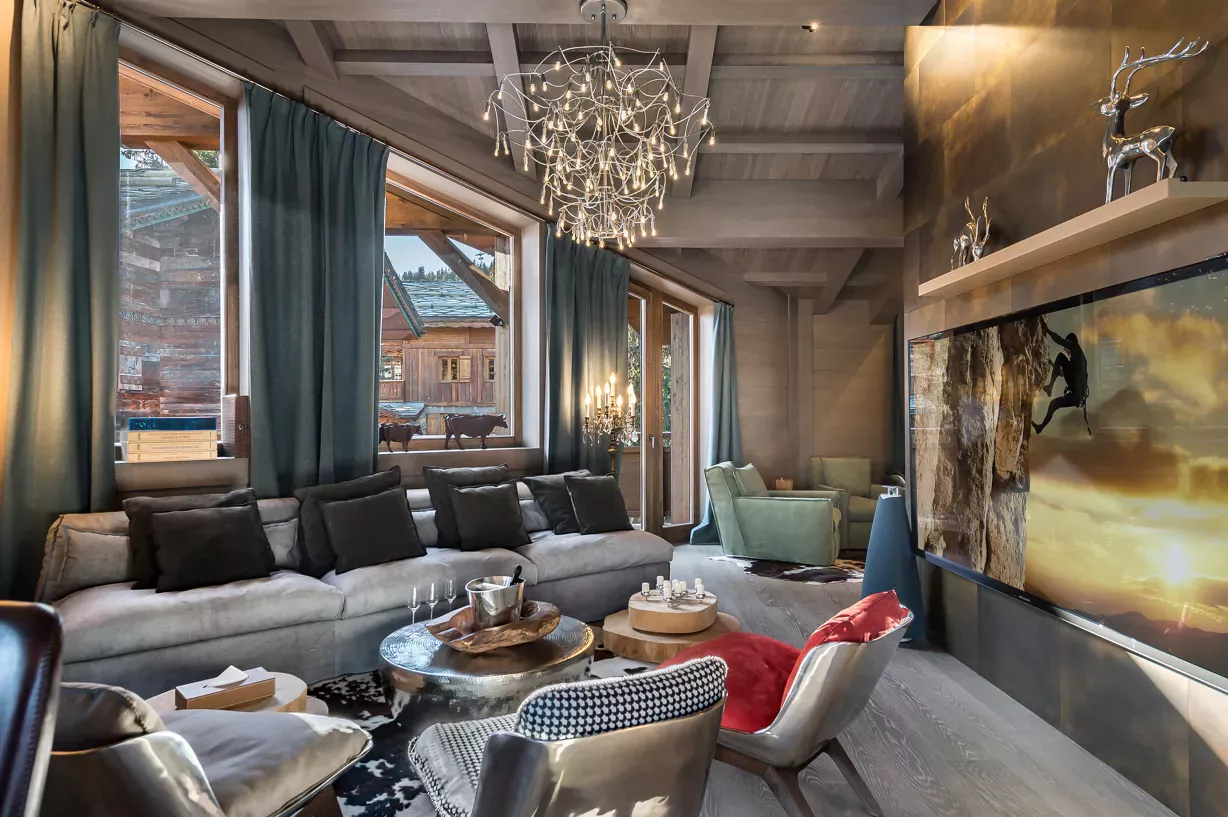 Chalet La Datcha 1850 – Iconic Alpine Chalet in Courchevel 1850 – 938 m² – Courchevel 1850 – Image n°1
