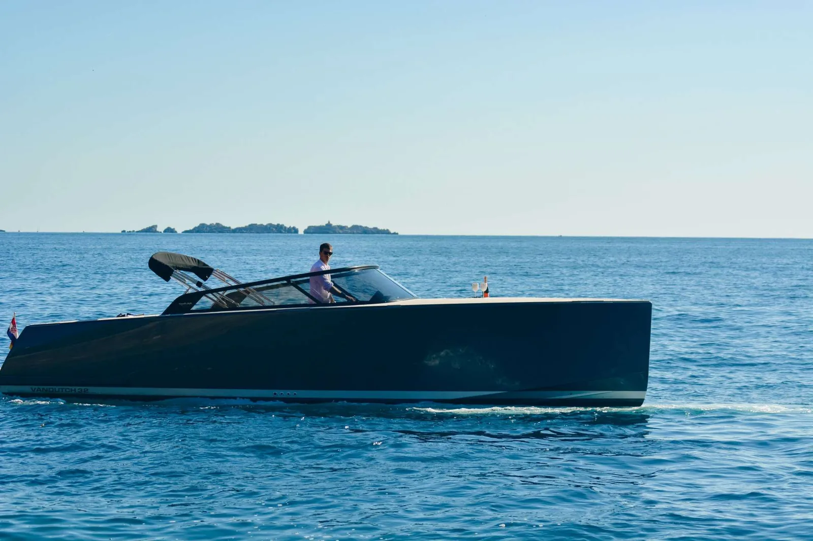 VANDUTCH VANDUTCH 32 – Yacht 9.75 m – Image n°1